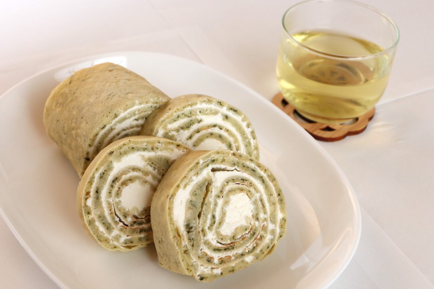 煎茶のロールケーキの写真(高知県高知市)