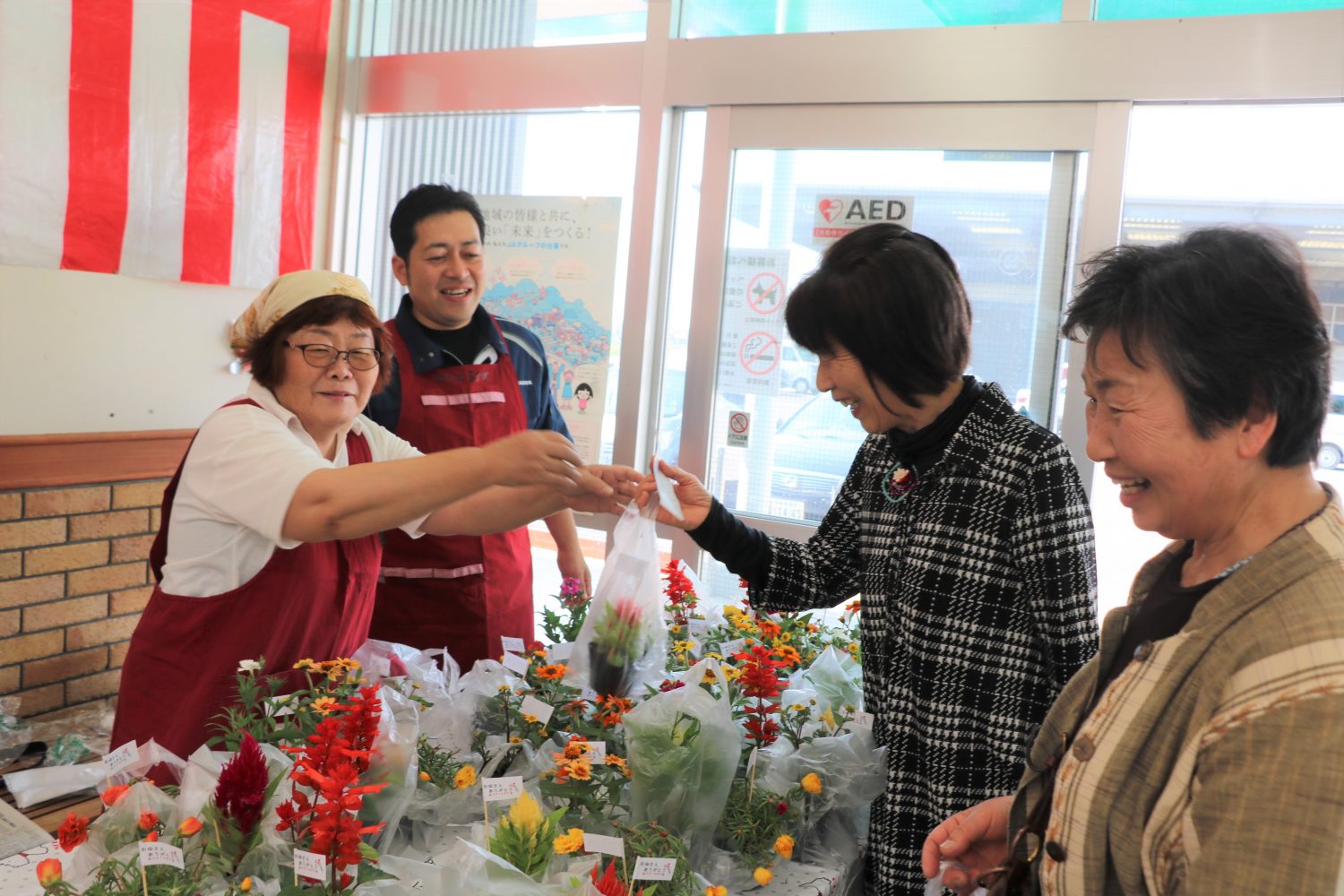 母の日にお花のプレゼントの写真(高知県高知市)