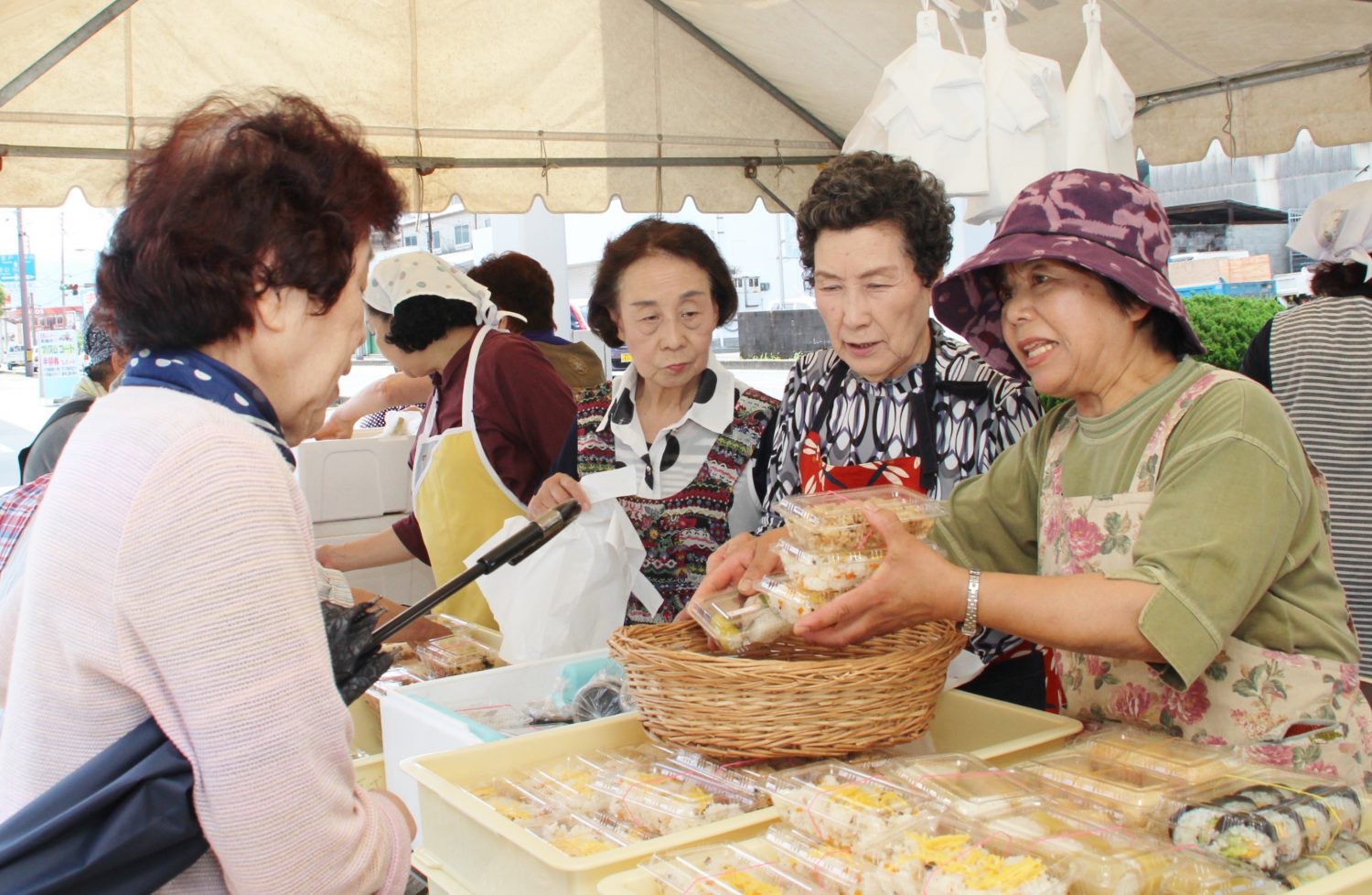 なぎの市15周年フェア開催！安芸市のグルメ大集合♪ - 【公式】JA高知県